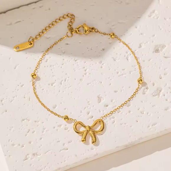 🌟New Stainless Steel Bowknot Bow Bracelet - Picture 1 of 5